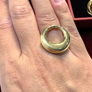 Anillo en Acero Dorado Circulo Grande