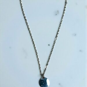 Collar Chapa en Acero Plateado