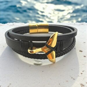 Pulsera Cuero con Adorno en Acero Dorado Cola de Ballena