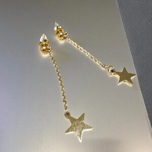 Pendiente Largo en Acero Dorado con Estrellas