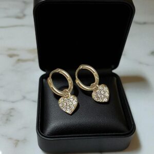 Pendiente Aro con Corazón Colgante con Circonitas en Acero Dorado