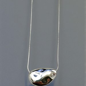 Collar tipo Lariat con adorno piedra en acero plateado